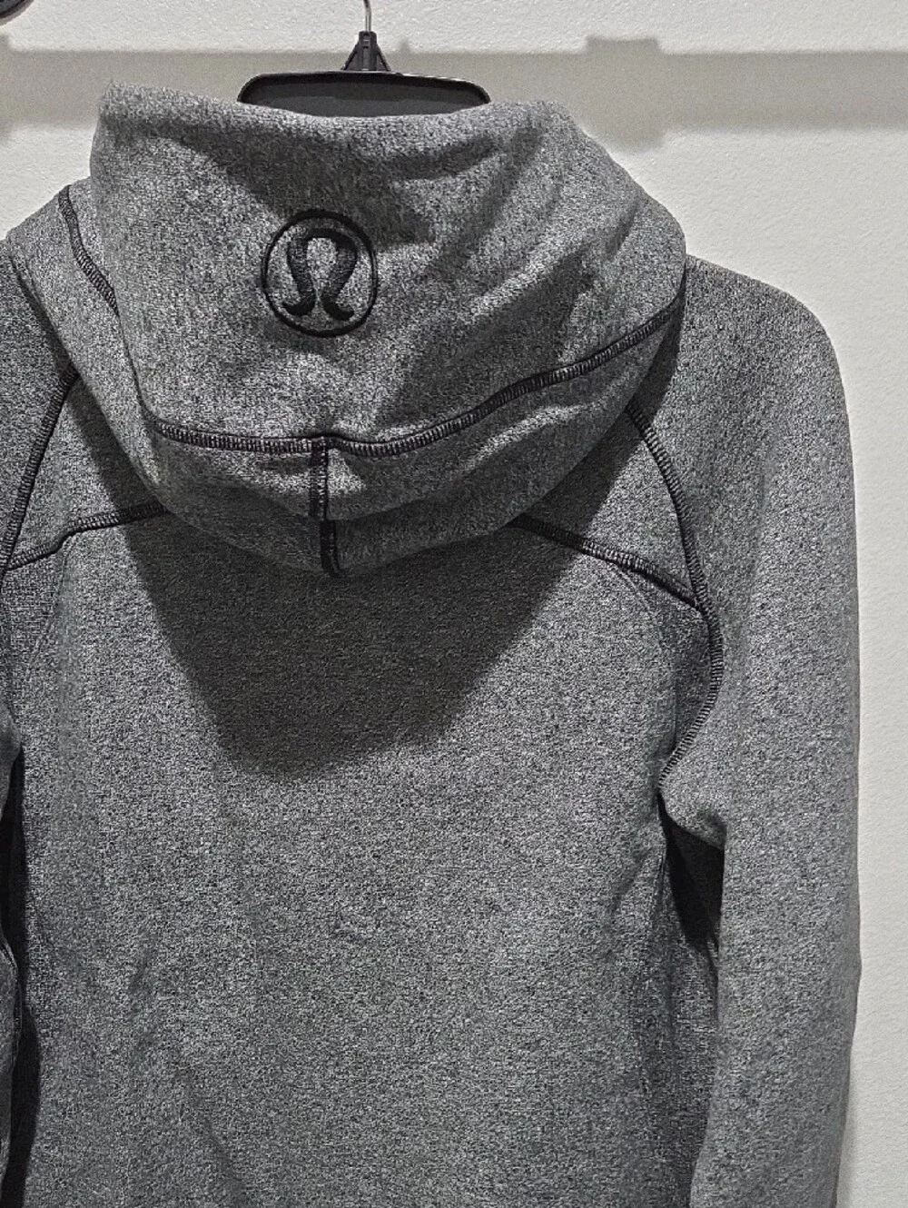Lululemon Scuba Hoodie Heathered Speckled Black Gray Size 12 Jacket